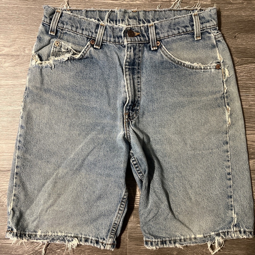 Vintage Levi's 550 Heavily Distressed Light Wash Blue Jean Shorts Size 32x10 USA